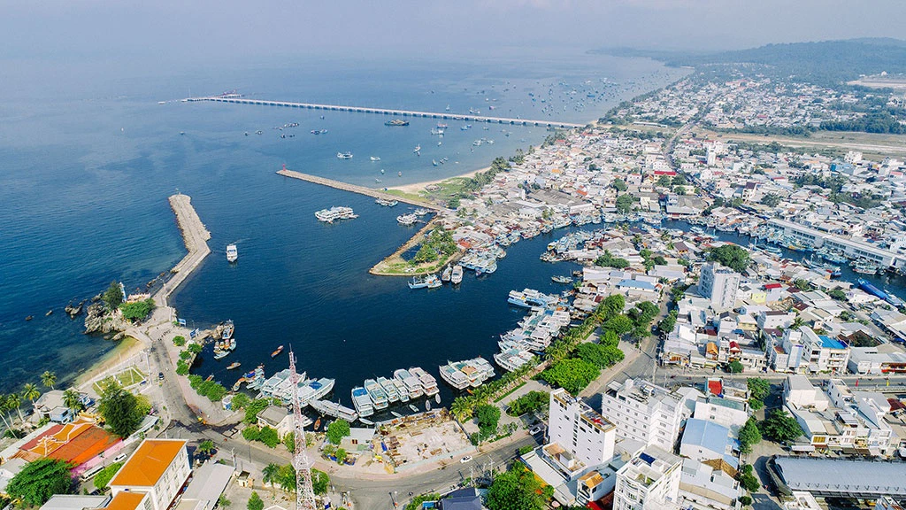 Phú Quốc đầu tư 3200 tỷ đồng xây dựng đường ven biển phía tây.